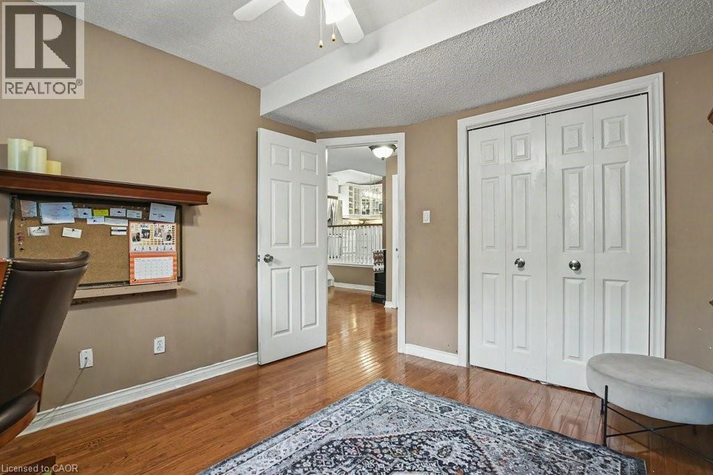 6 THEODORE Drive - 26