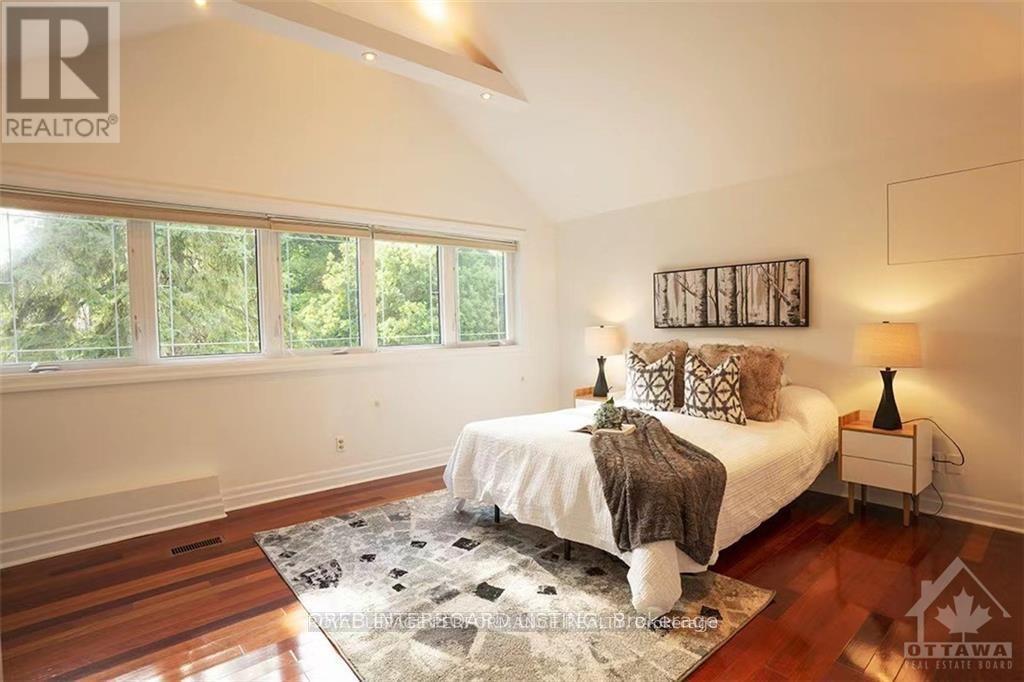 2077 PALMER AVENUE - 6