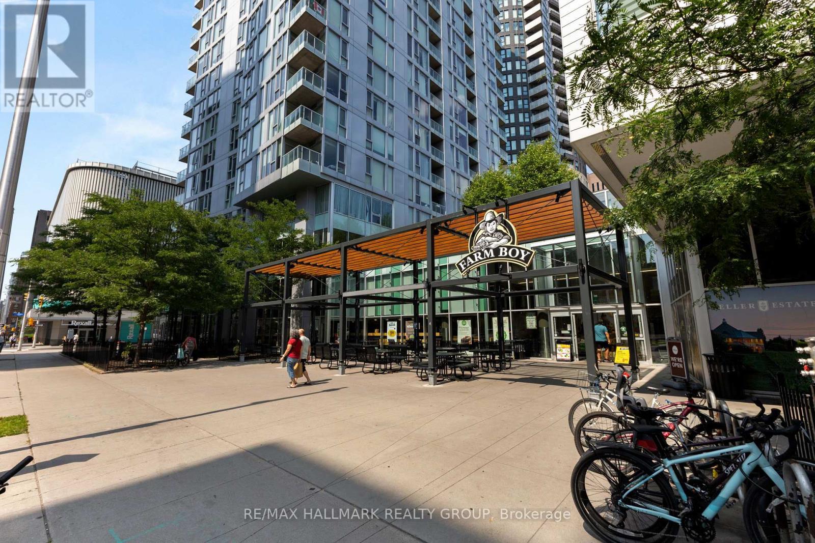 1 Bed, 1 Bath House for Sale in Ottawa – 2003 – 179 METCALFE STREET, Ottawa – MLS# X13459288 - Image 26