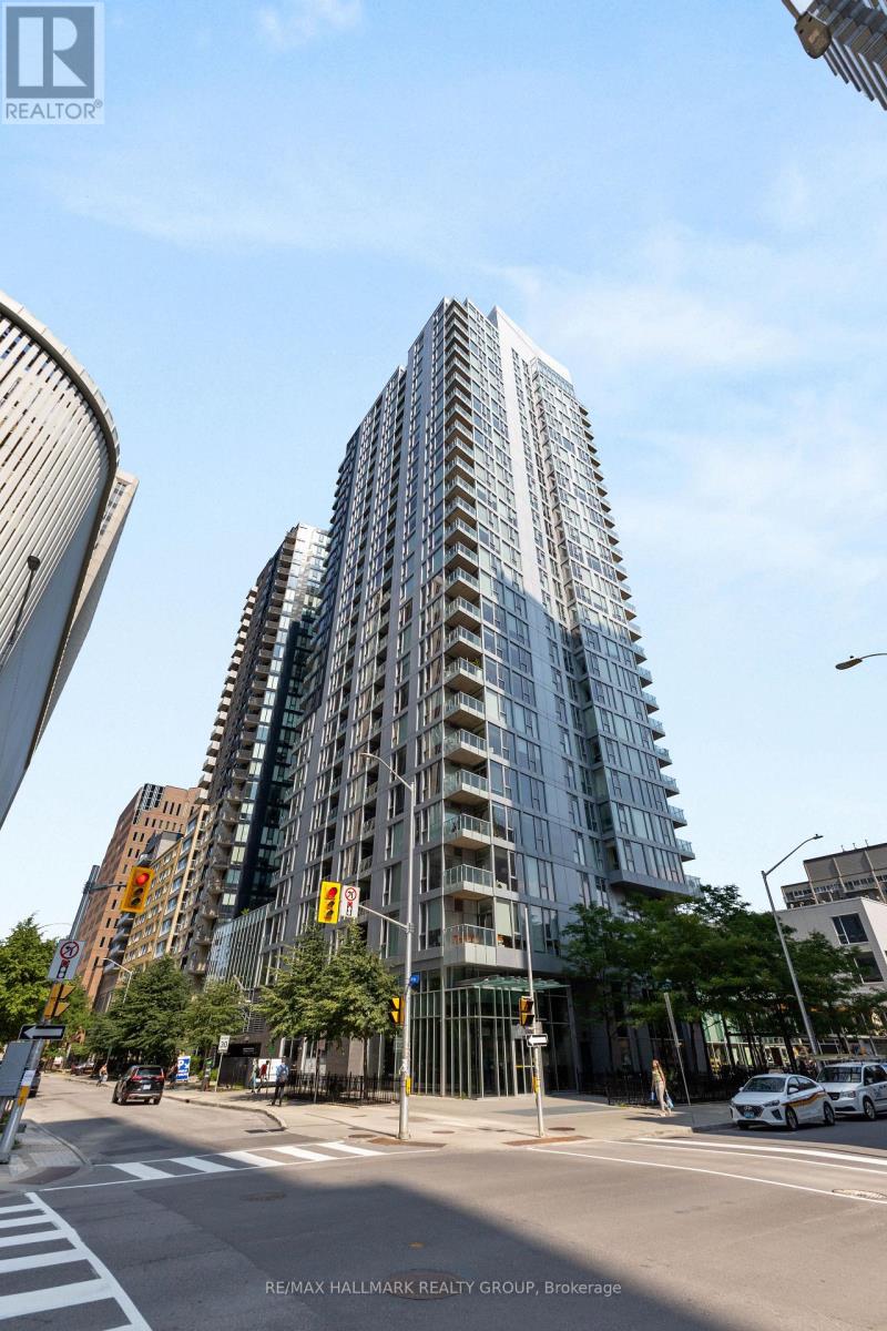 1 Bed, 1 Bath House for Sale in Ottawa – 2003 – 179 METCALFE STREET, Ottawa – MLS# X13459288 - Image 27