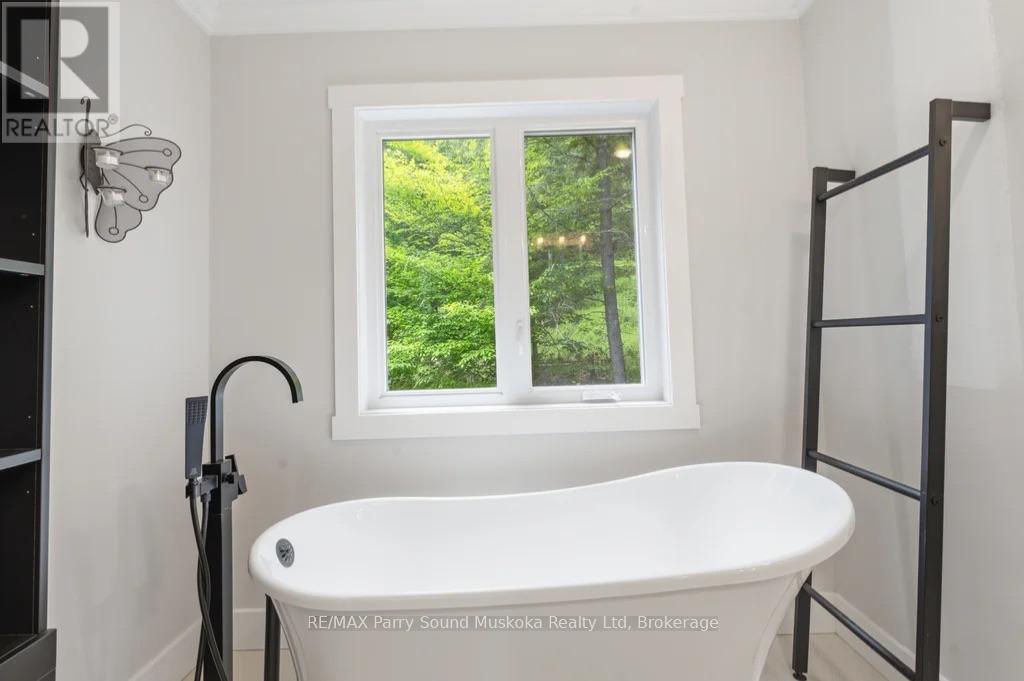 1087 PROSPECT LAKE ROAD - Image 15