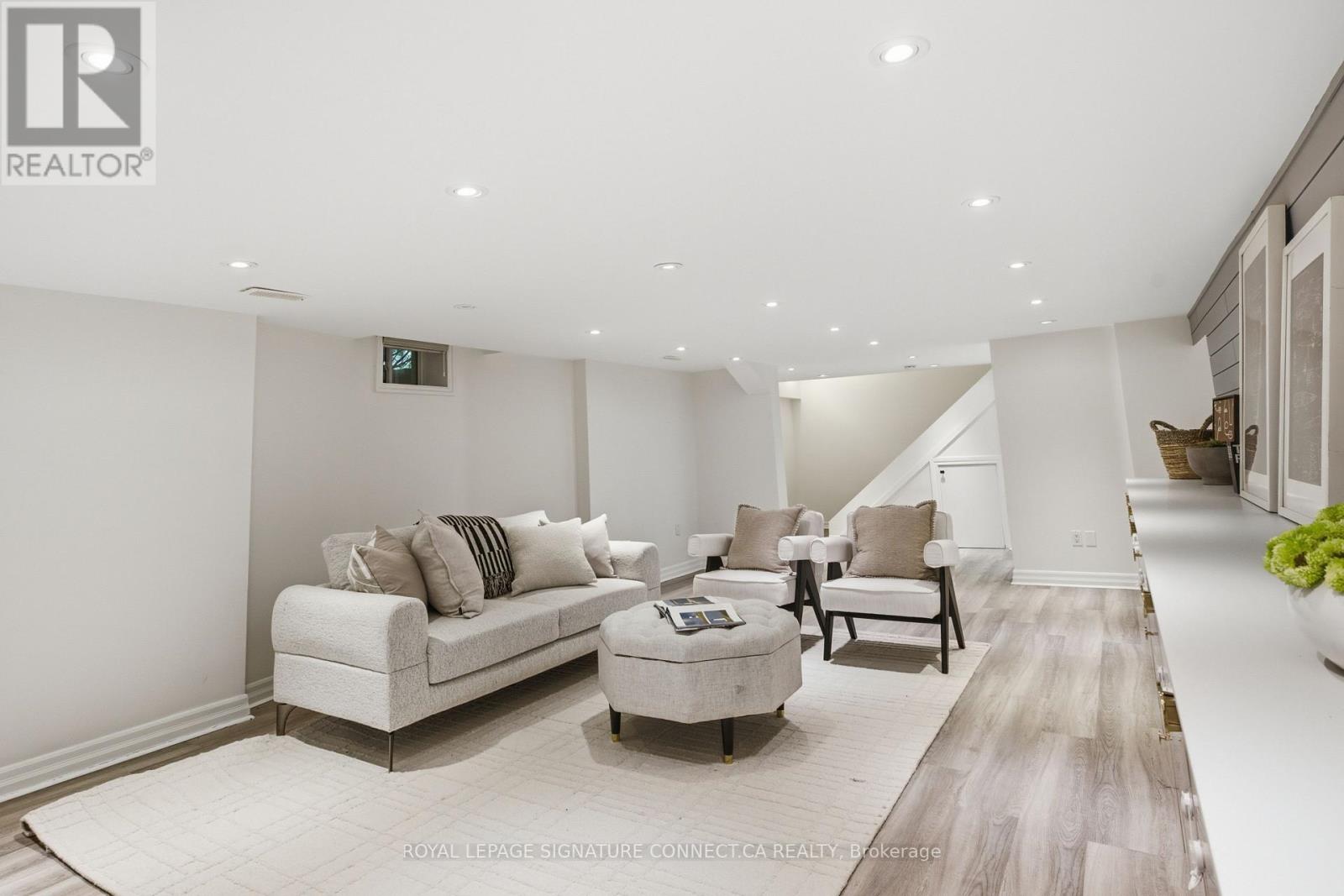 39 GLENGOWAN ROAD - 37