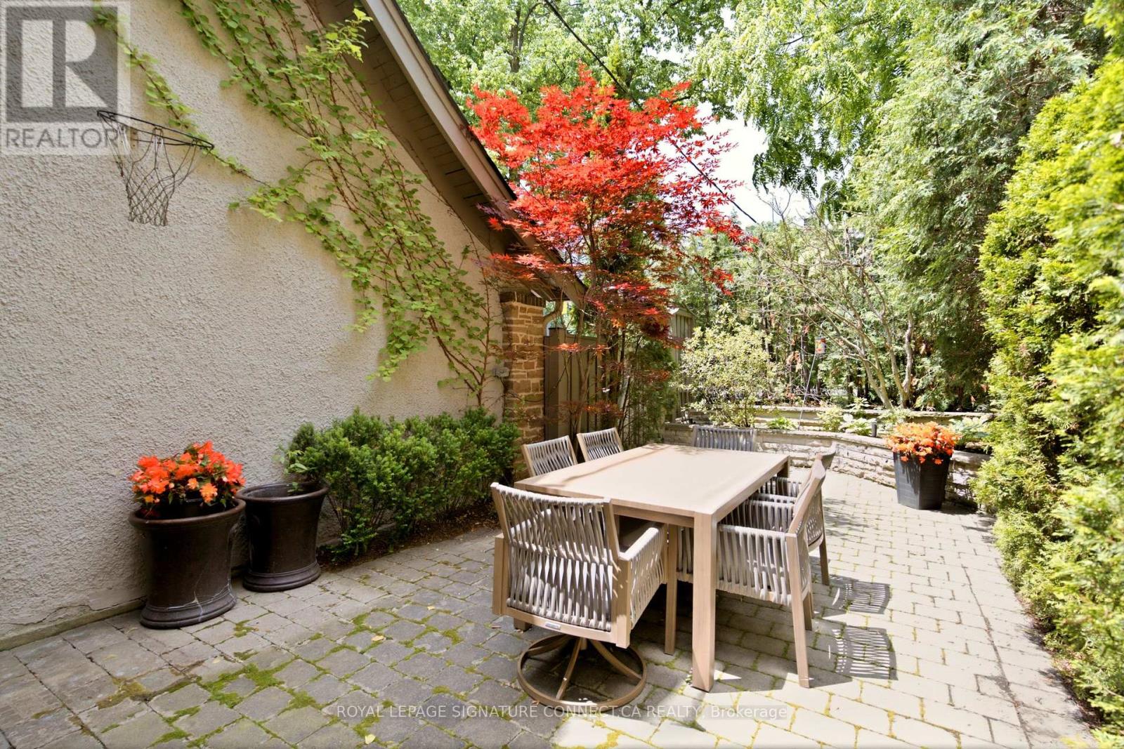 39 GLENGOWAN ROAD - 43