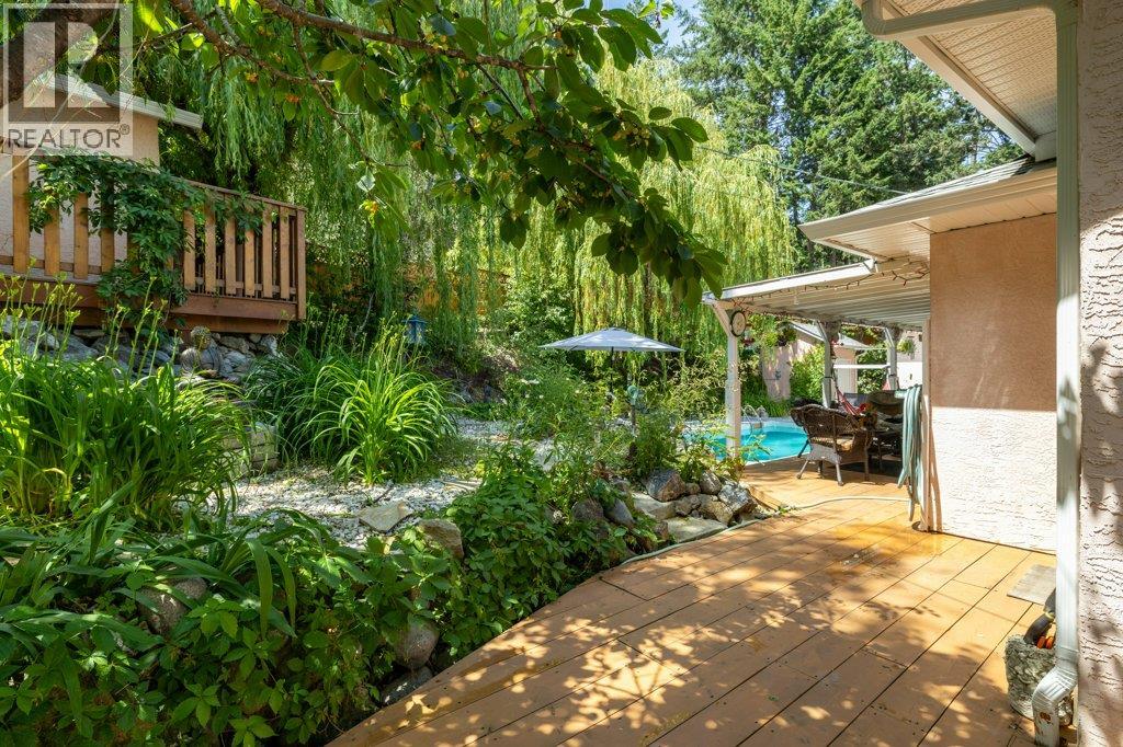 10724 Pinecrest Road - 18