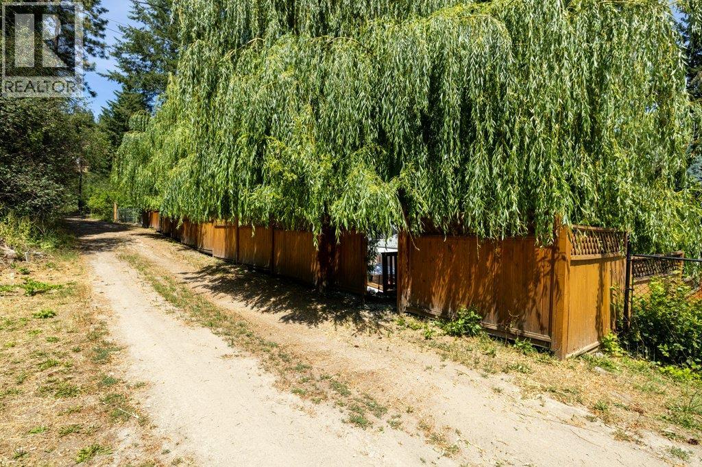 10724 Pinecrest Road - 50