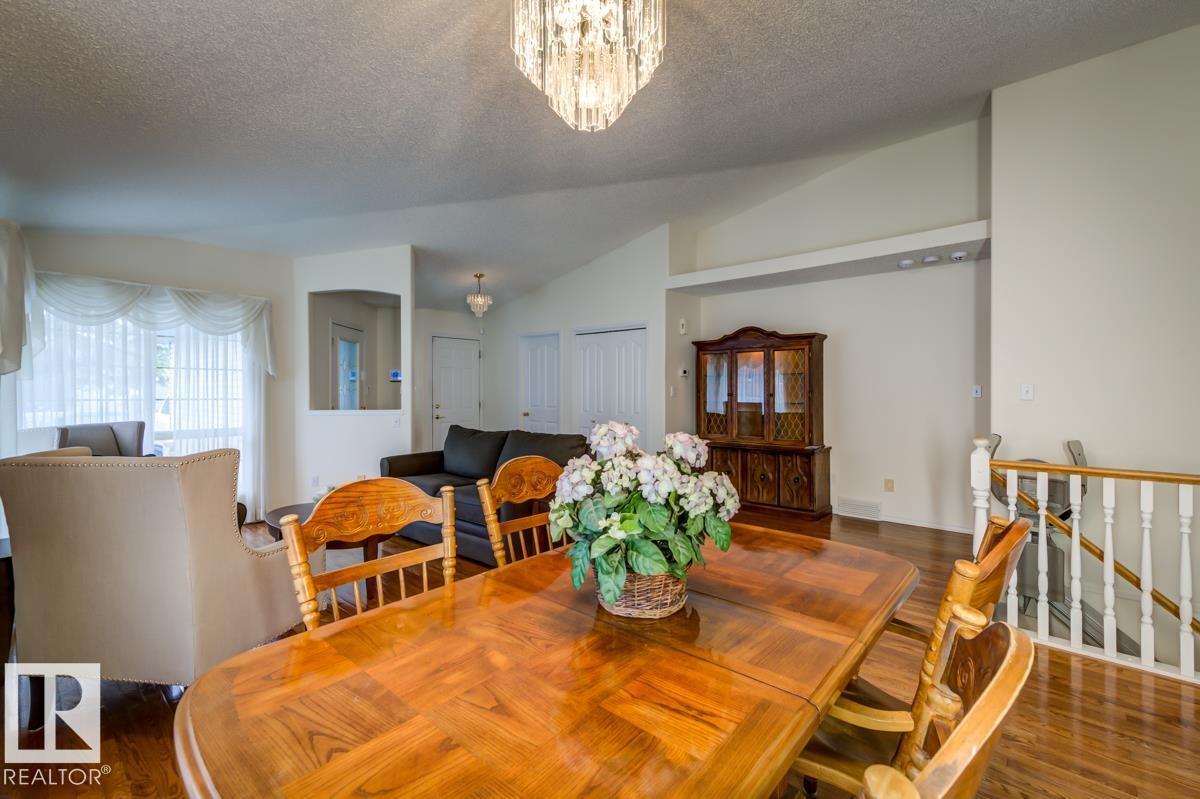 #7 9731 174 ST NW - 10