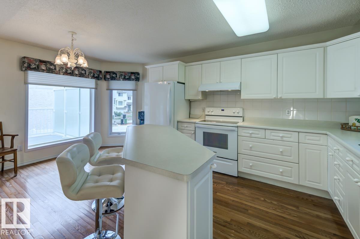 #7 9731 174 ST NW - 14