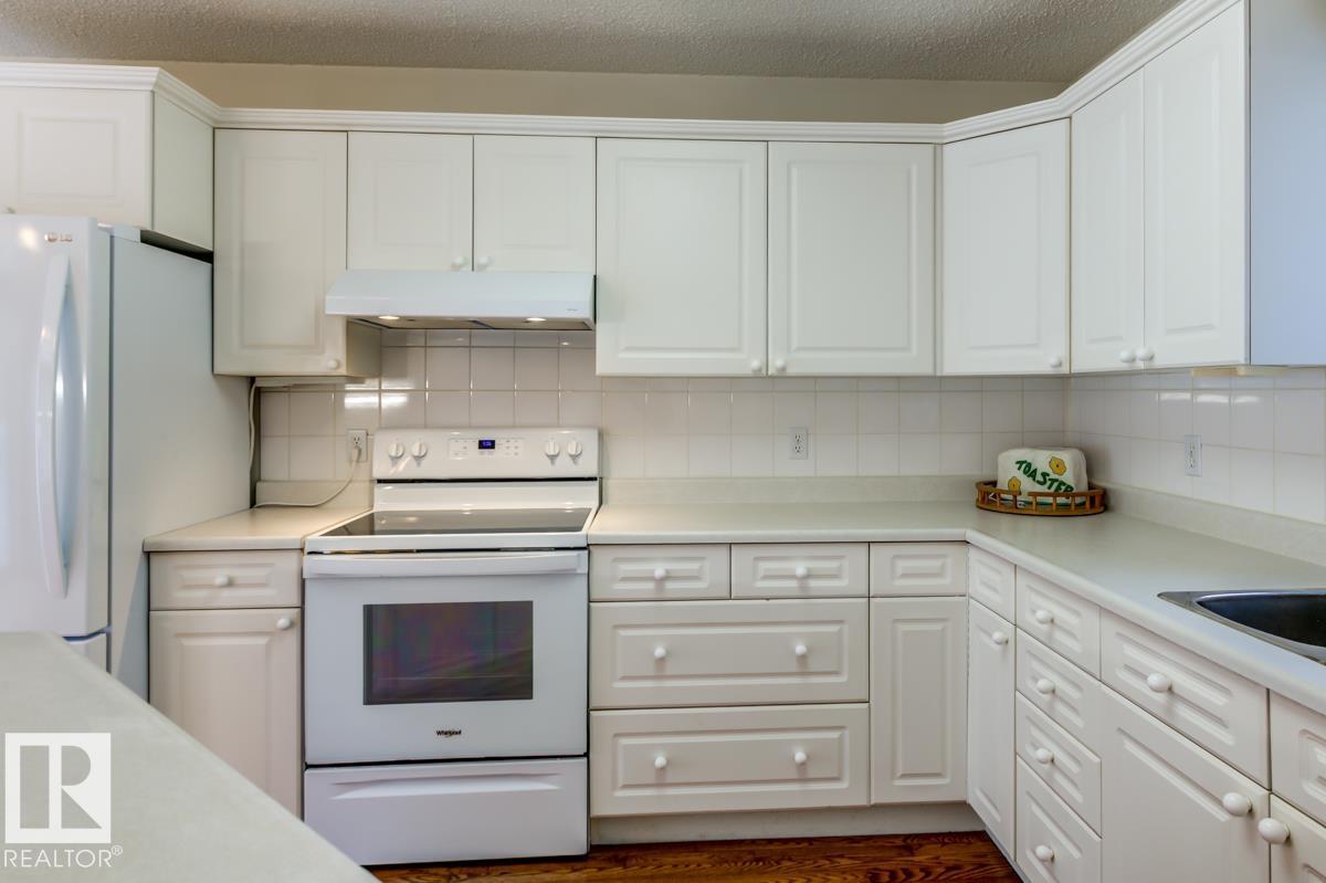 #7 9731 174 ST NW - 20