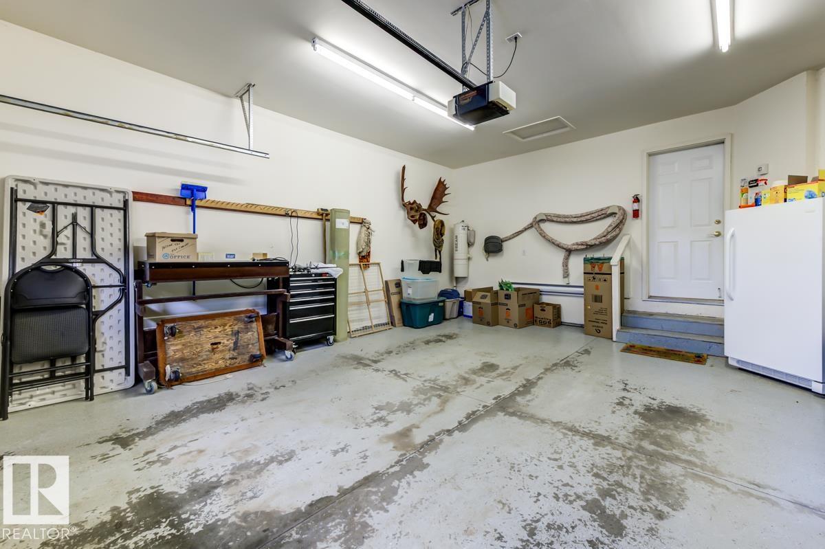 #7 9731 174 ST NW - 50
