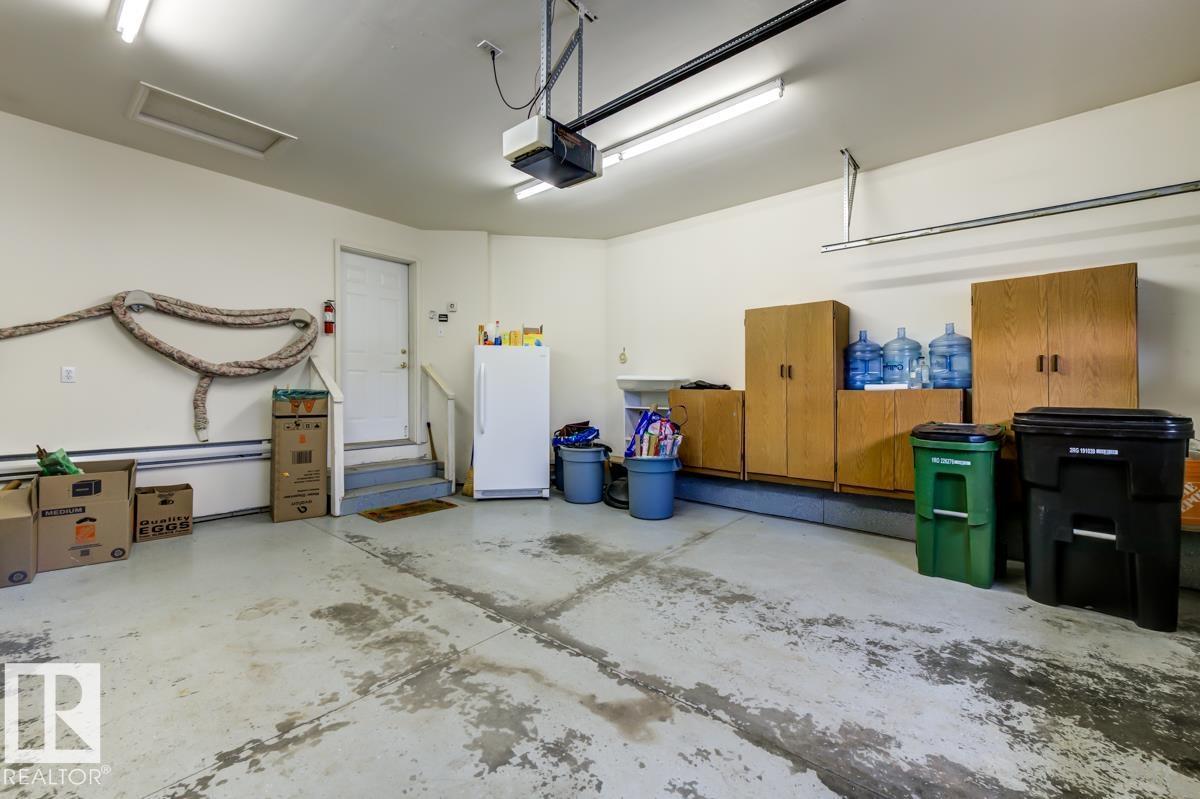#7 9731 174 ST NW - 51