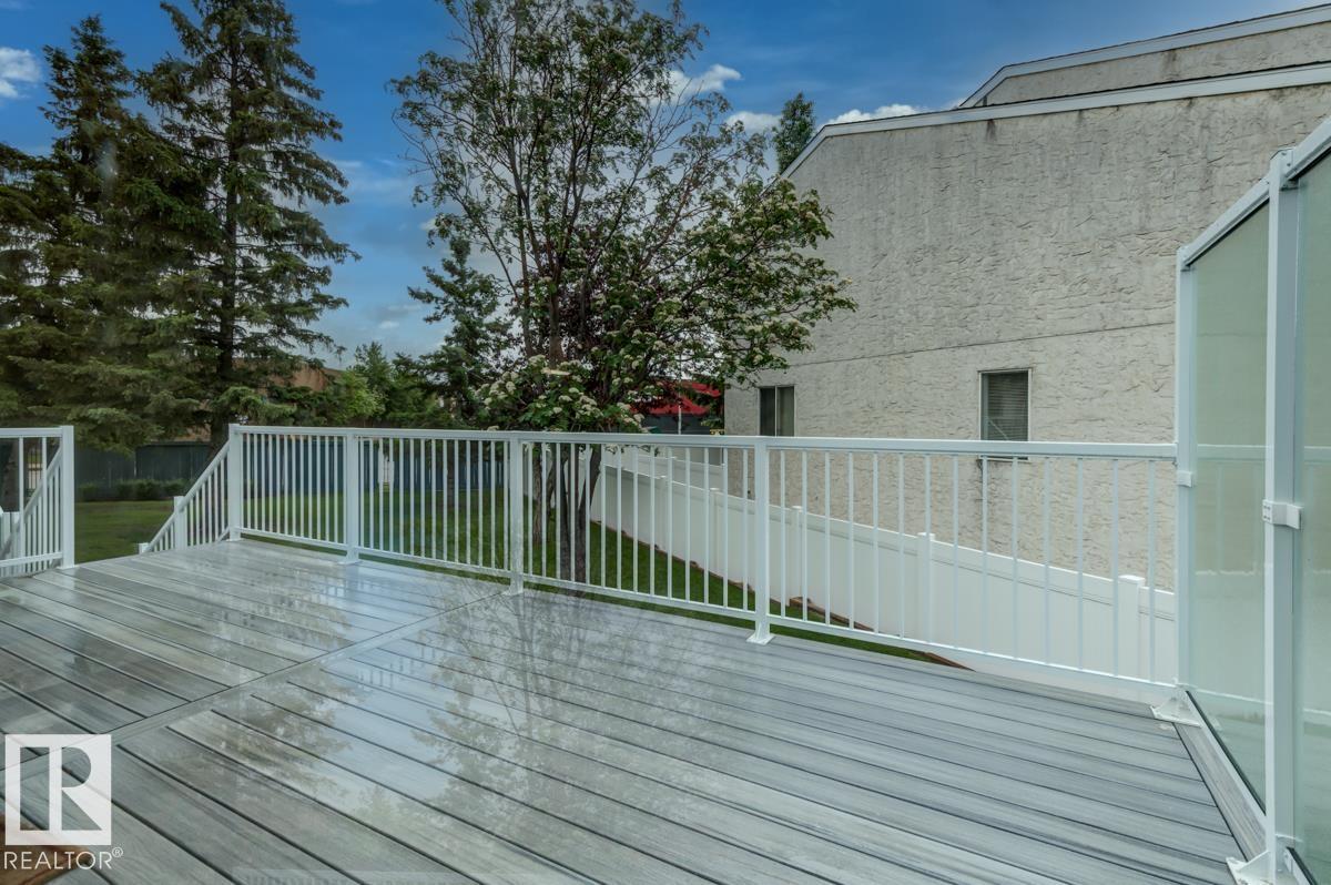 #7 9731 174 ST NW - 52