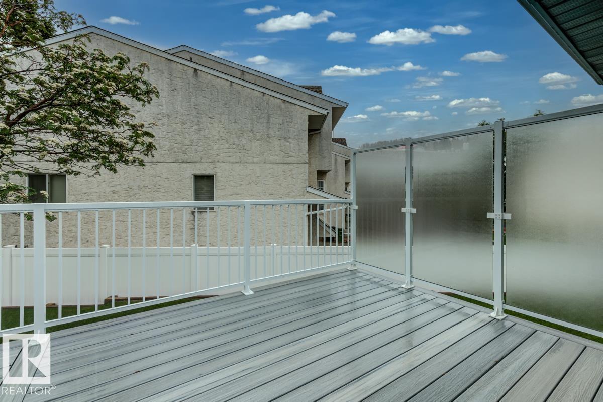 #7 9731 174 ST NW - 53