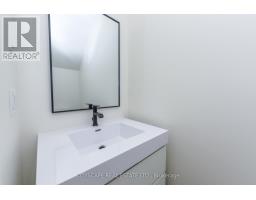 92 - 92 Everett Common, St  Catharines, ON L2P0H1 Photo 14