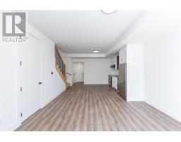 92 - 92 Everett Common, St  Catharines, ON L2P0H1 Photo 8