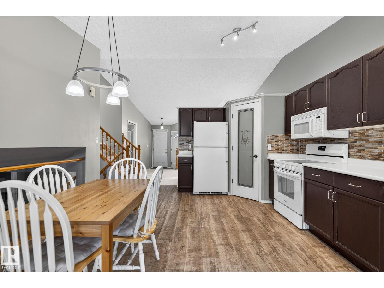 6225 159A AV NW — photo 11