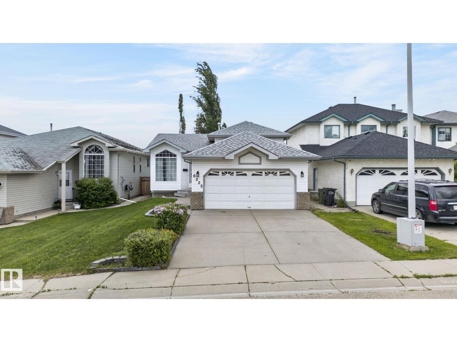 6225 159A AV NW — photo 59