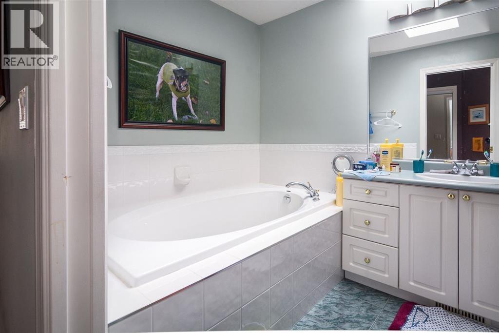 23776 110 AVENUE, Maple Ridge