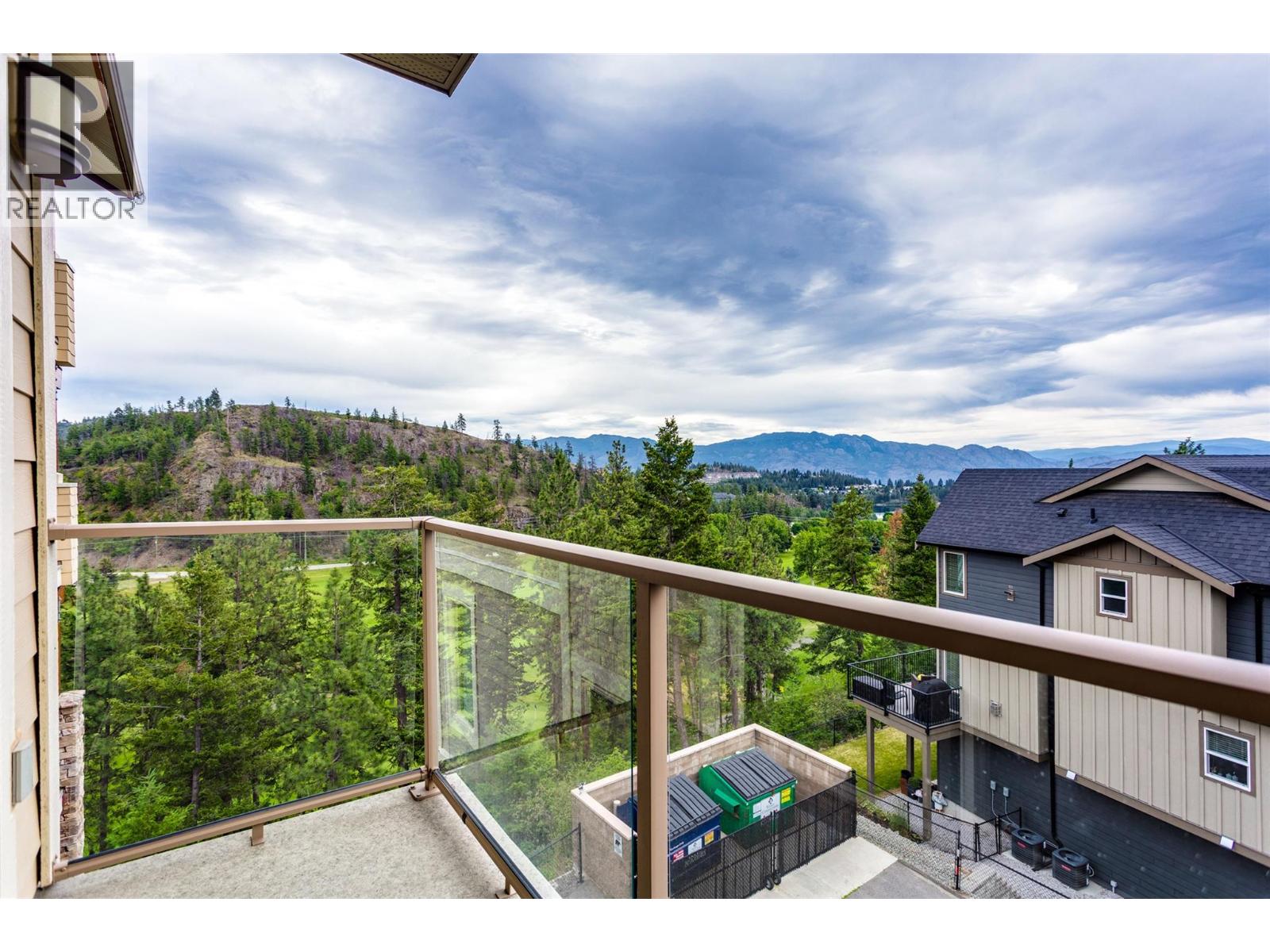 302 2470 Tuscany Drive, West Kelowna