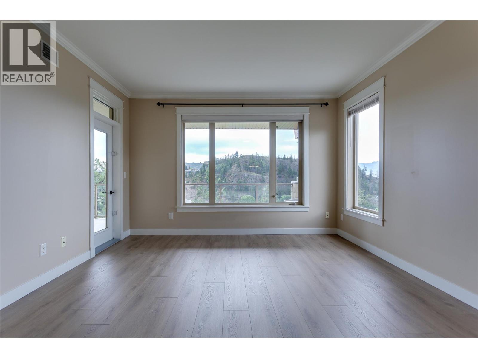 302 2470 Tuscany Drive, West Kelowna
