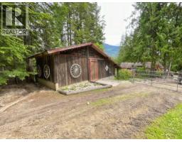 8254 Procter East Road, Procter, BC V1L0B6 Photo 23