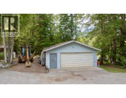 8254 Procter East Road, Procter, BC V1L0B6 Photo 25