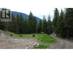 8254 Procter East Road, Procter, BC V1L0B6 Photo 35