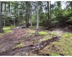 8254 Procter East Road, Procter, BC V1L0B6 Photo 39