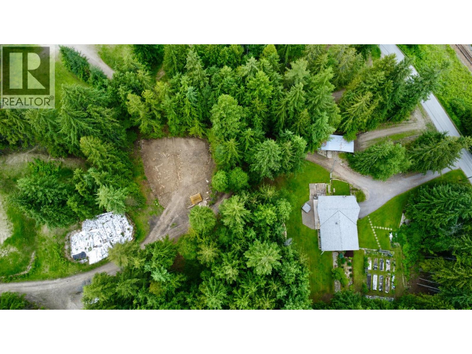 8254 PROCTER EAST Road - 8