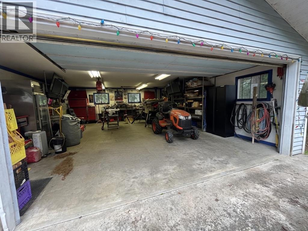 8254 PROCTER EAST Road - 27