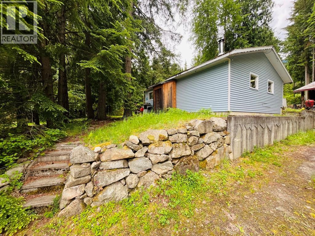 8254 PROCTER EAST Road - 24