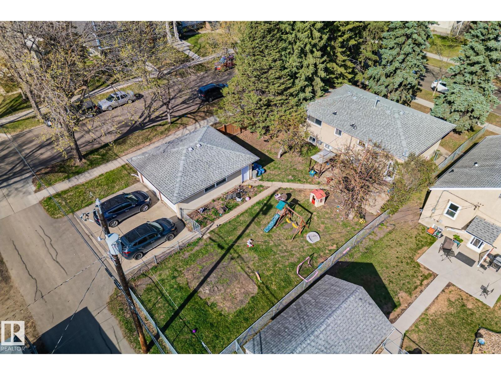 12418 92 ST NW - 19
