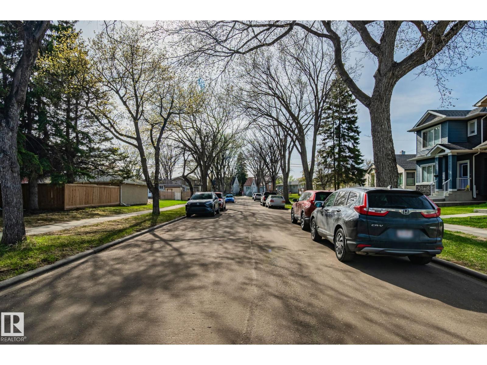 12418 92 ST NW - 37