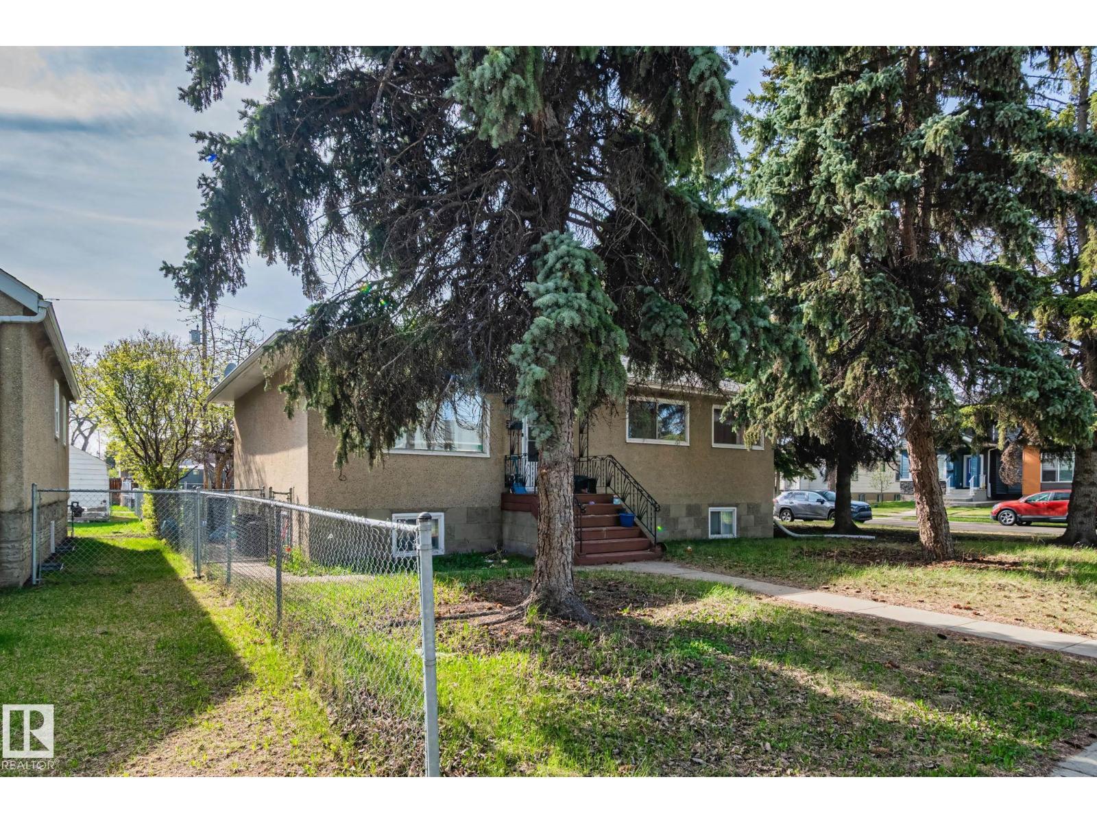 12418 92 ST NW - 36