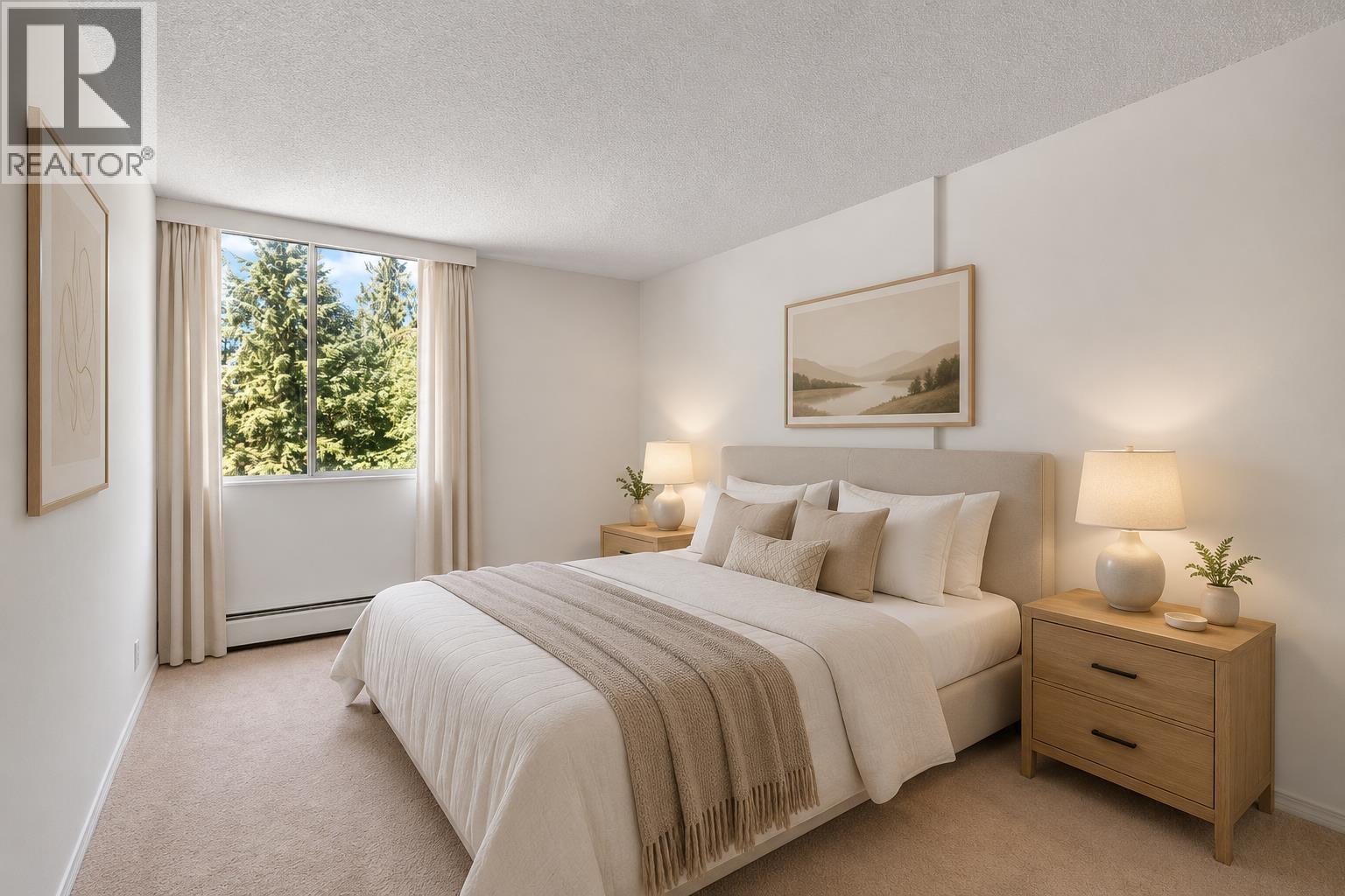 911 2016 FULLERTON AVENUE, North Vancouver
