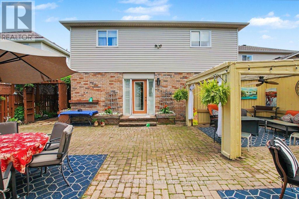6 THEODORE DRIVE - 39