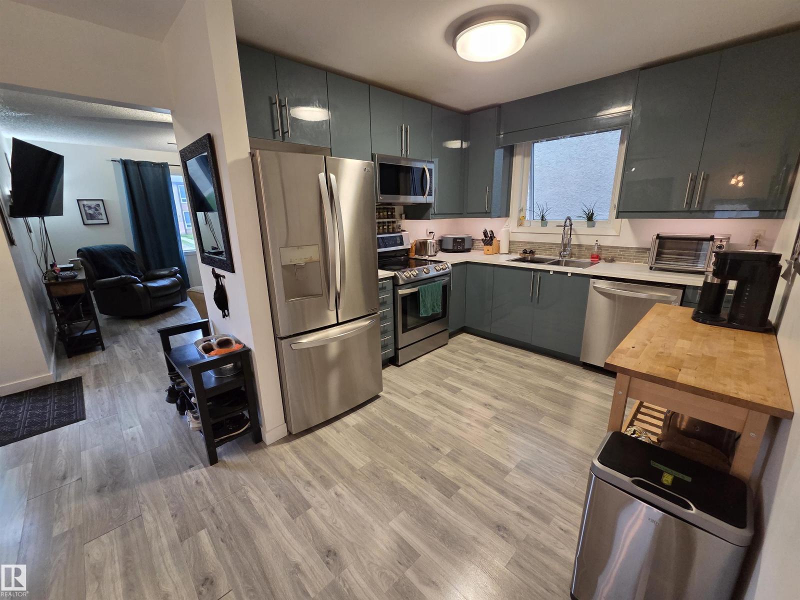2514 149 AV NW — photo 11