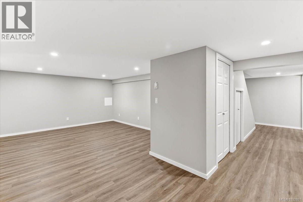 2893 11th Ave - 36