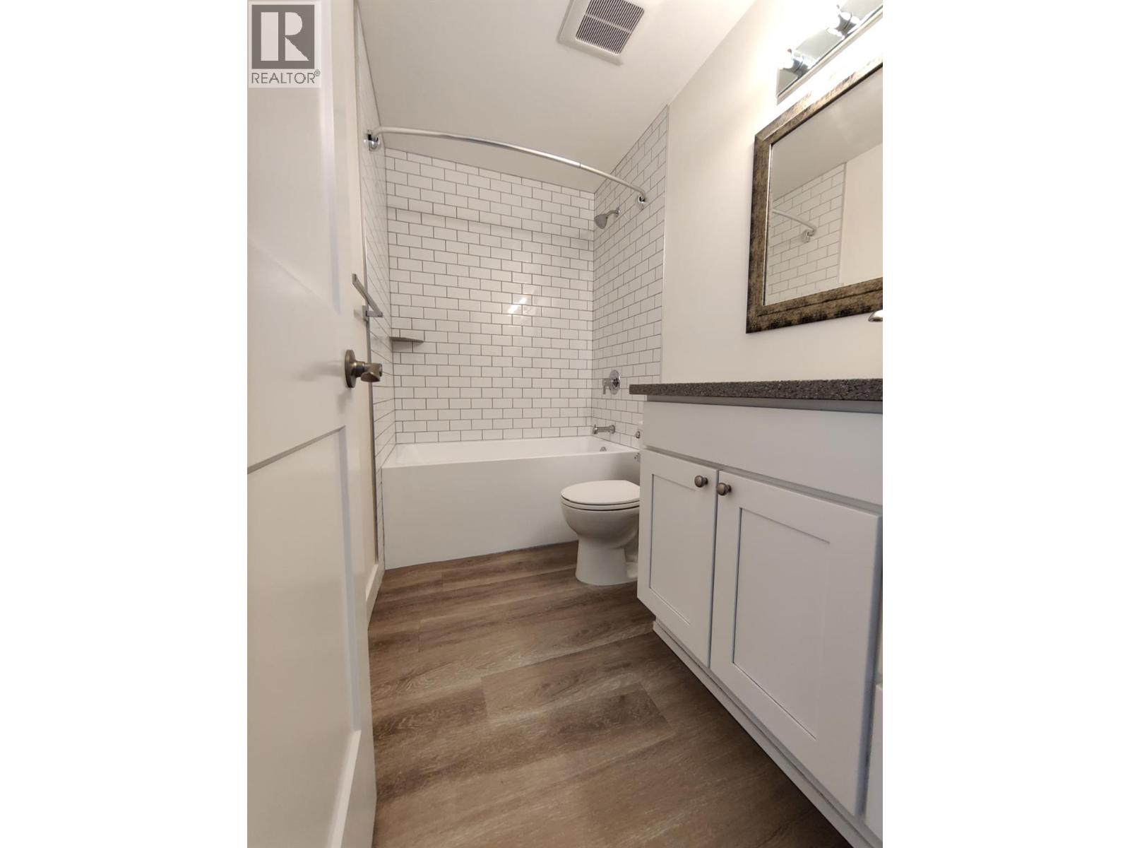 393 WADDINGTON Drive - 12