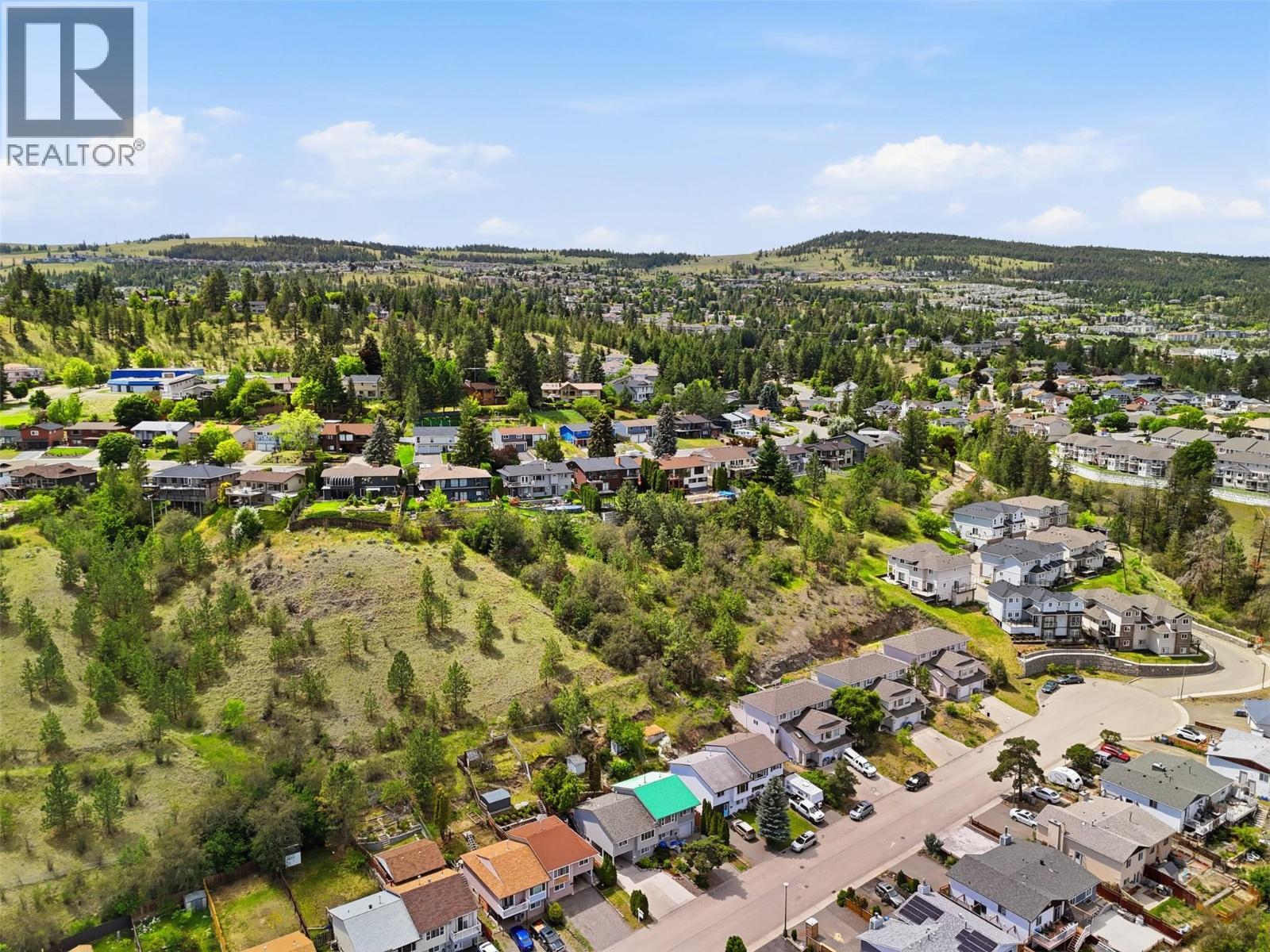 393 WADDINGTON Drive - 45