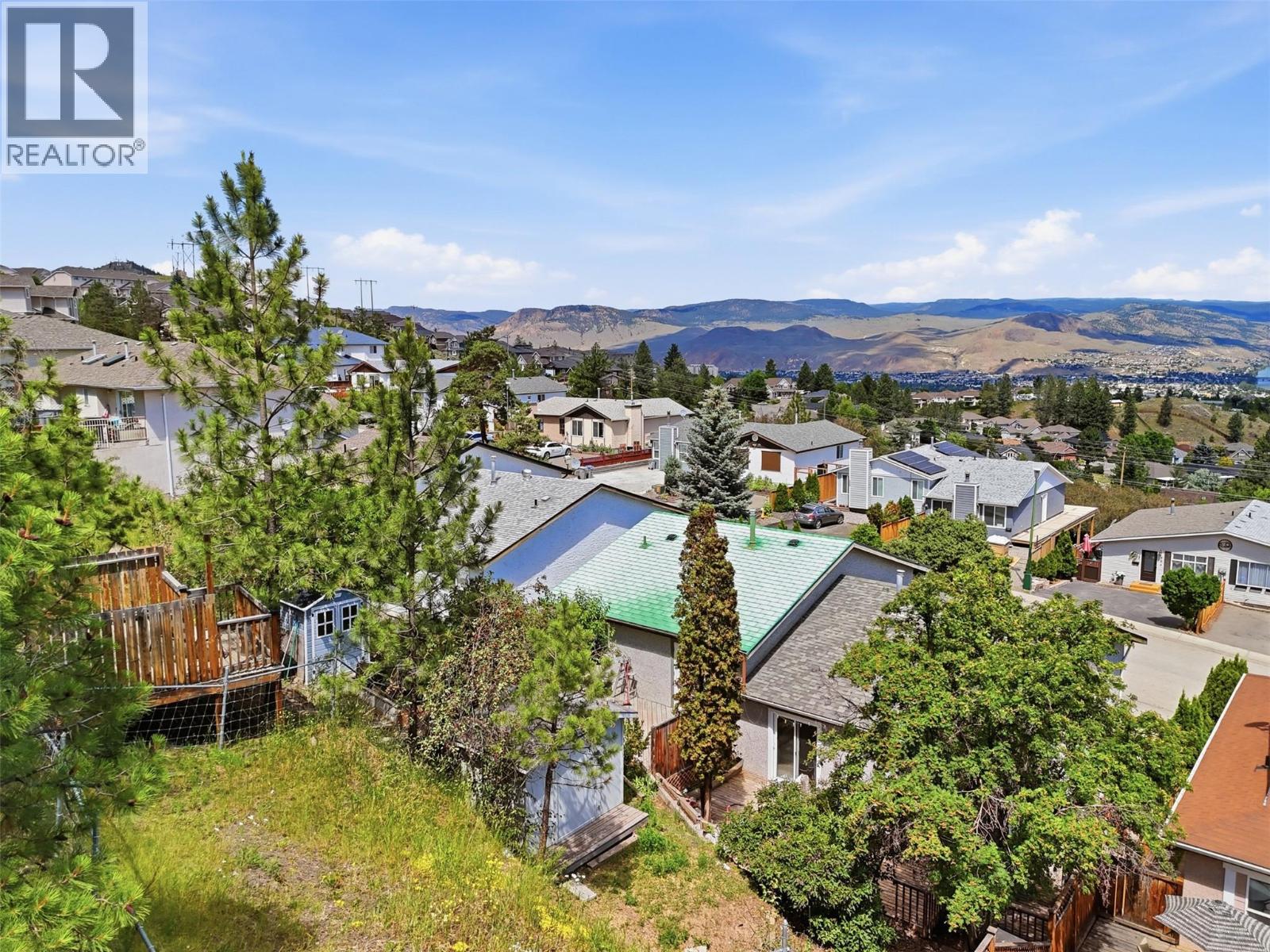 393 WADDINGTON Drive - 52