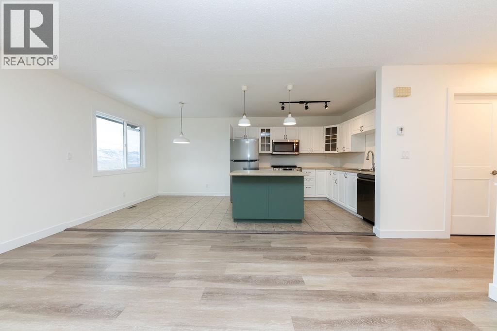 393 WADDINGTON Drive - 5