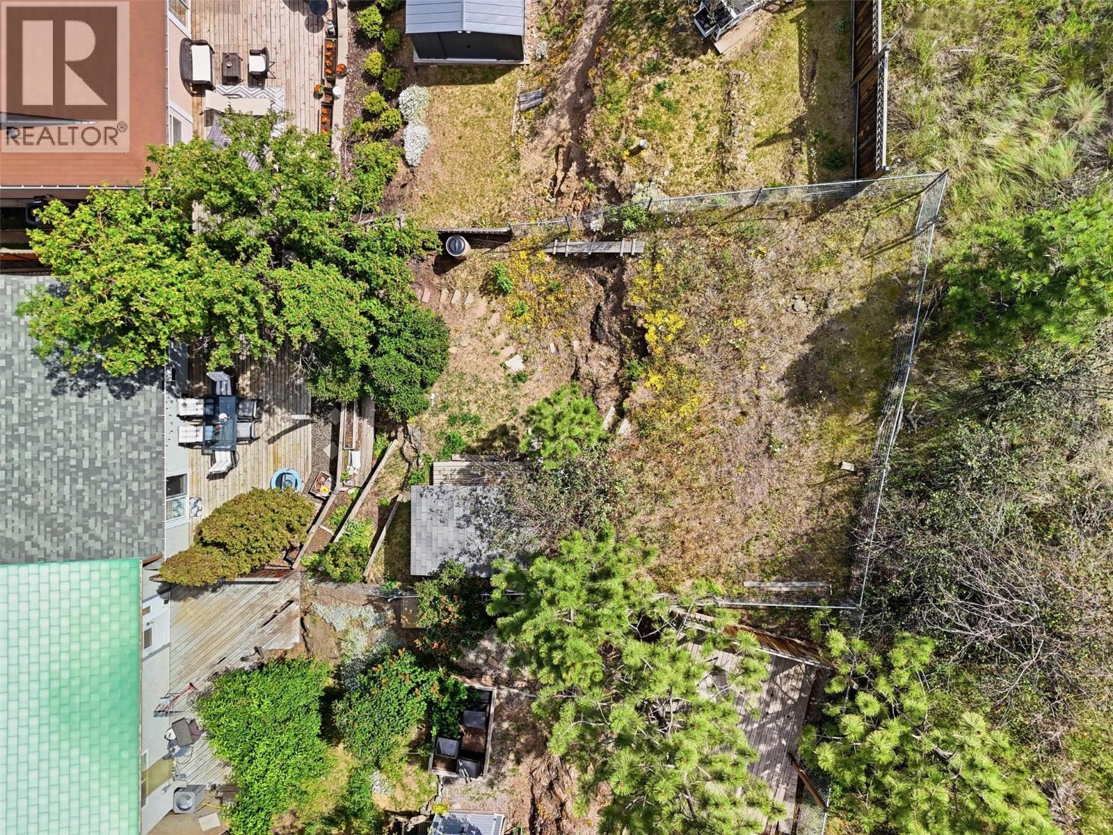 393 WADDINGTON Drive - 53