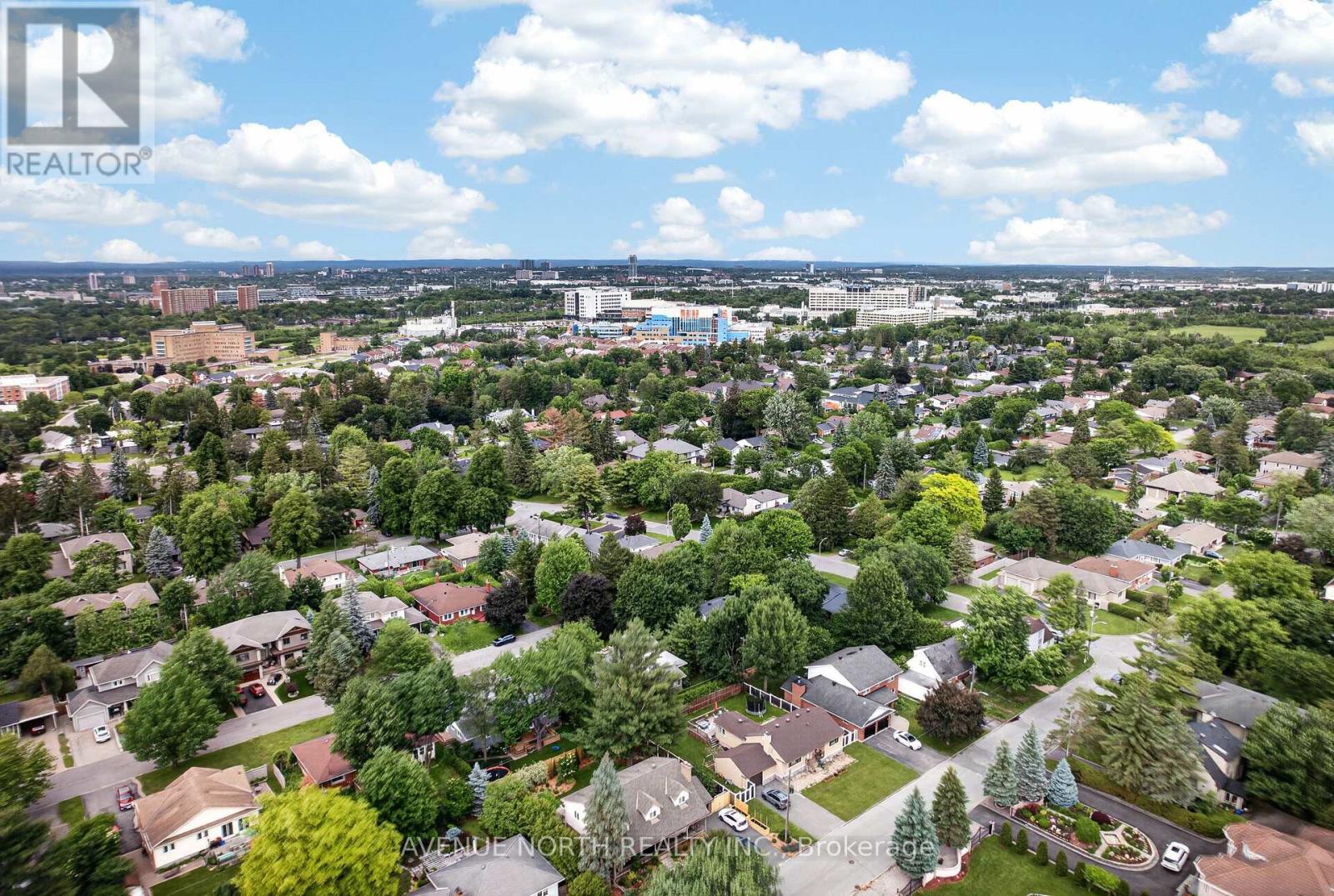 305 MOUNTBATTEN AVENUE - 17
