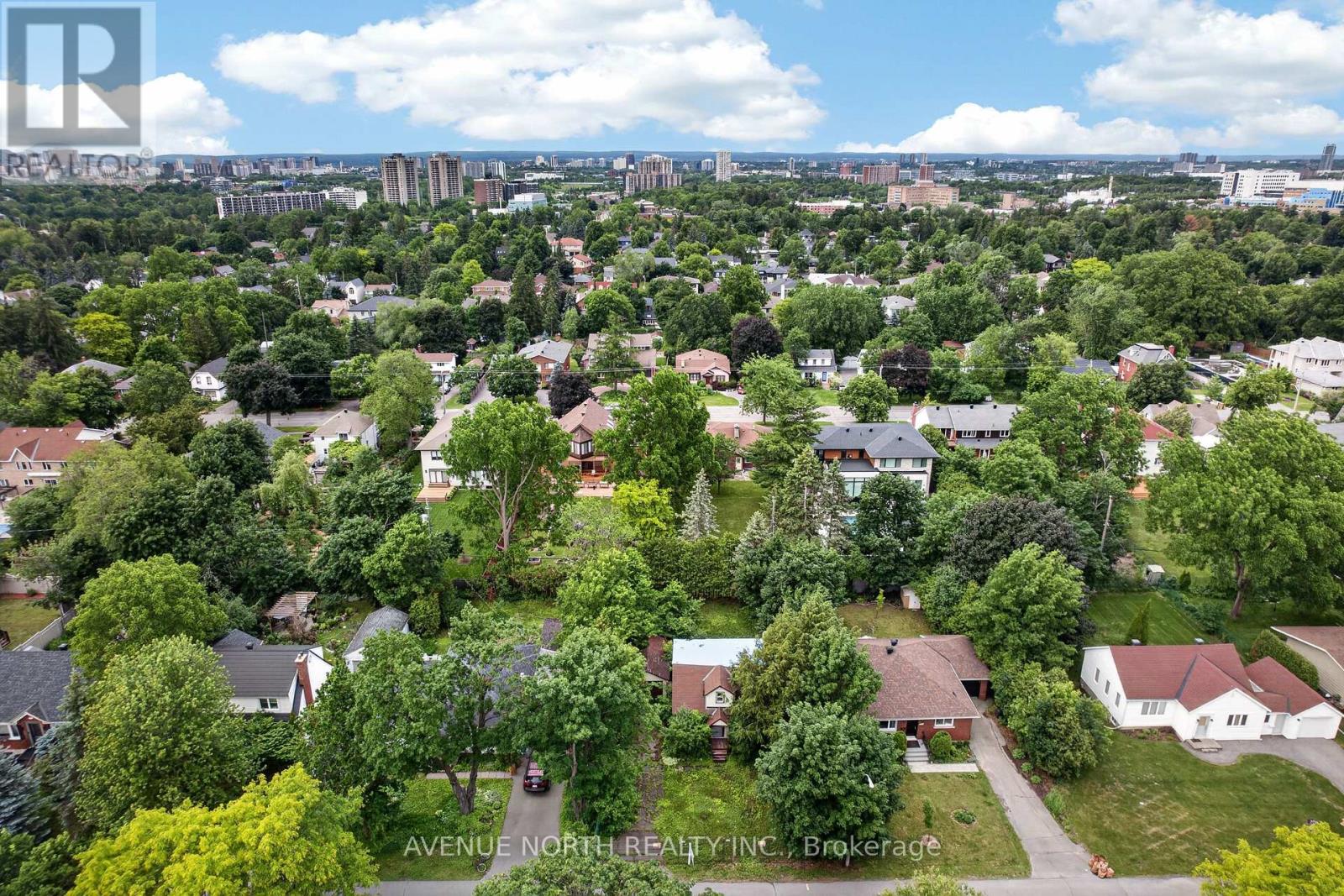 305 MOUNTBATTEN AVENUE - 6