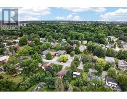 305 Mountbatten Avenue, Ottawa, ON K1H5W2 Photo 11