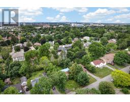 305 Mountbatten Avenue, Ottawa, ON K1H5W2 Photo 7