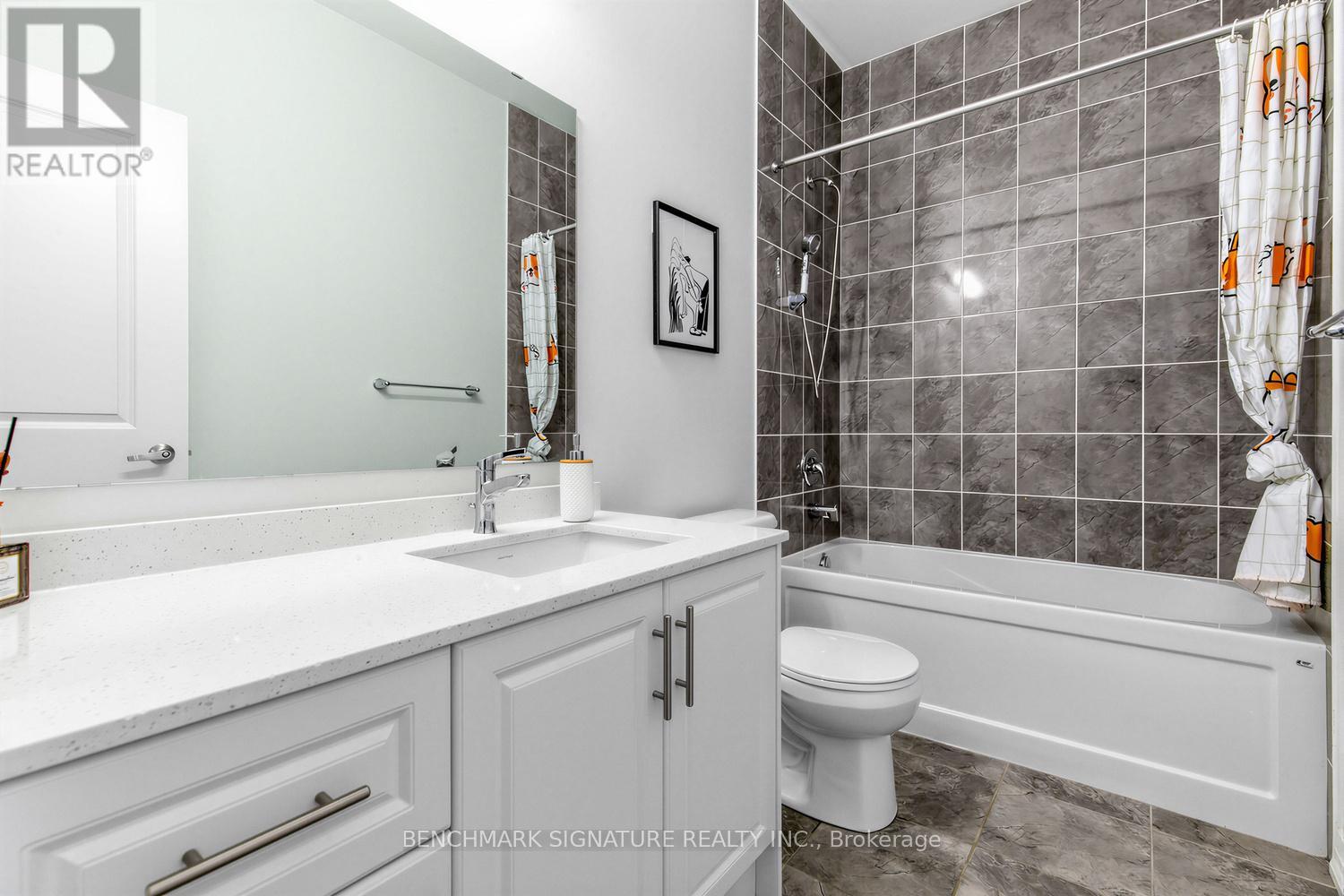 163 TEMPEL STREET - 12
