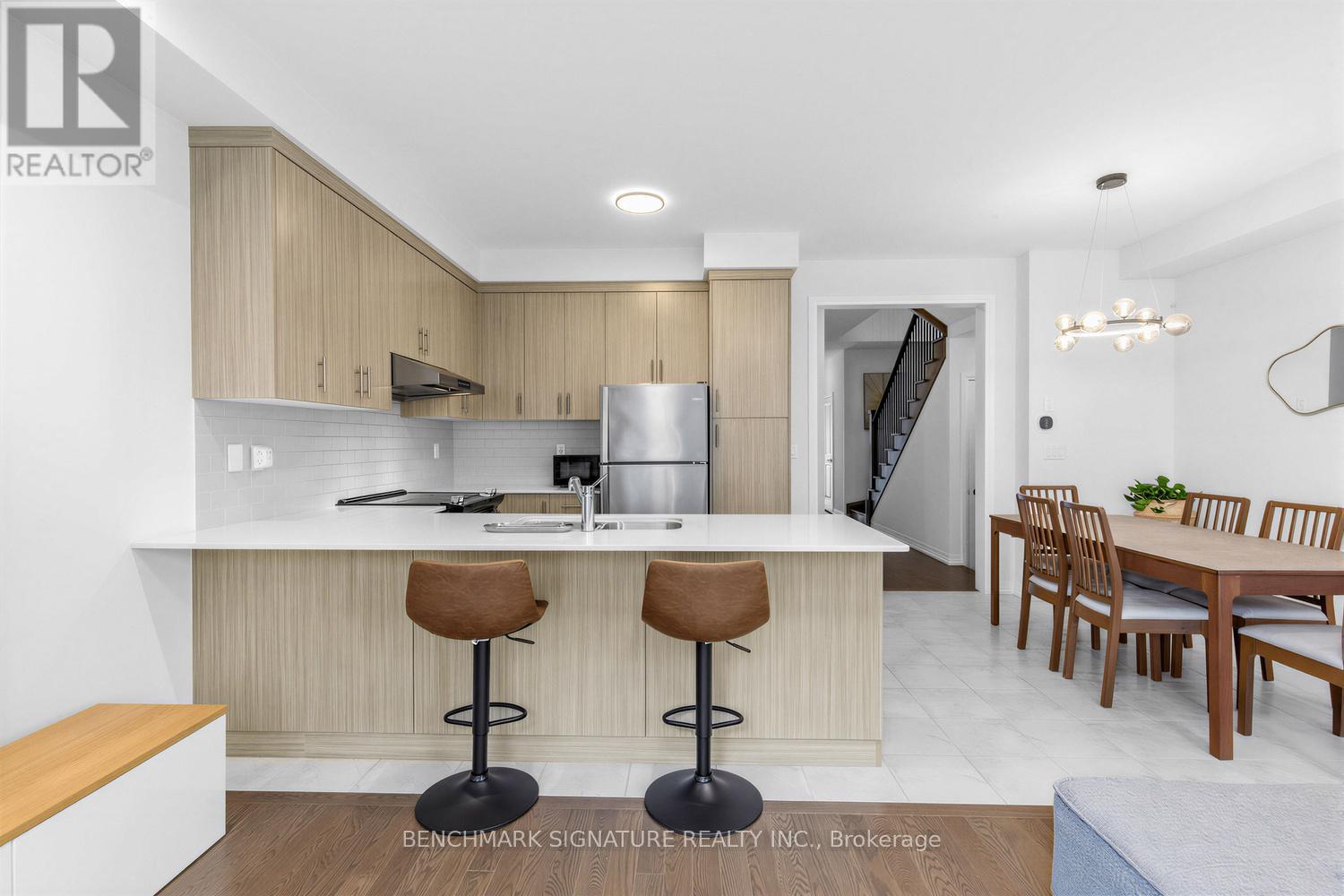 163 TEMPEL STREET - 3