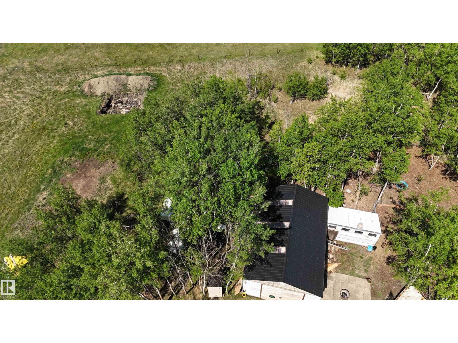 48530 Range Road 230 - 69