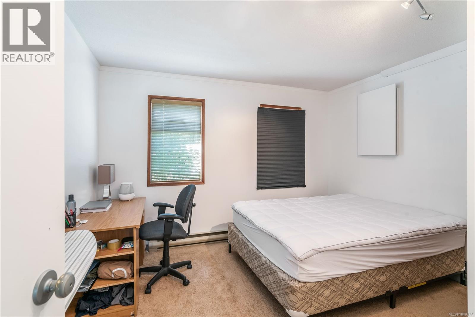 5954 Broadway Rd - 40